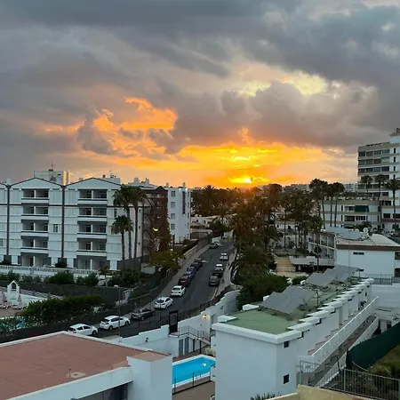 Juncos Ii * Playa del Inglés